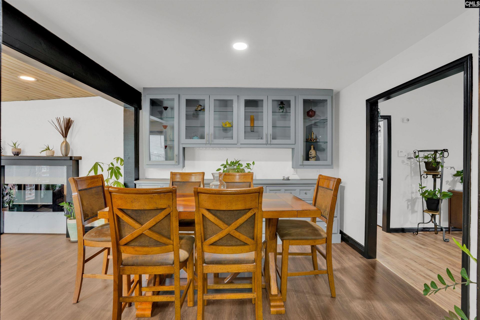 100 Tallwood Street  Photo 11