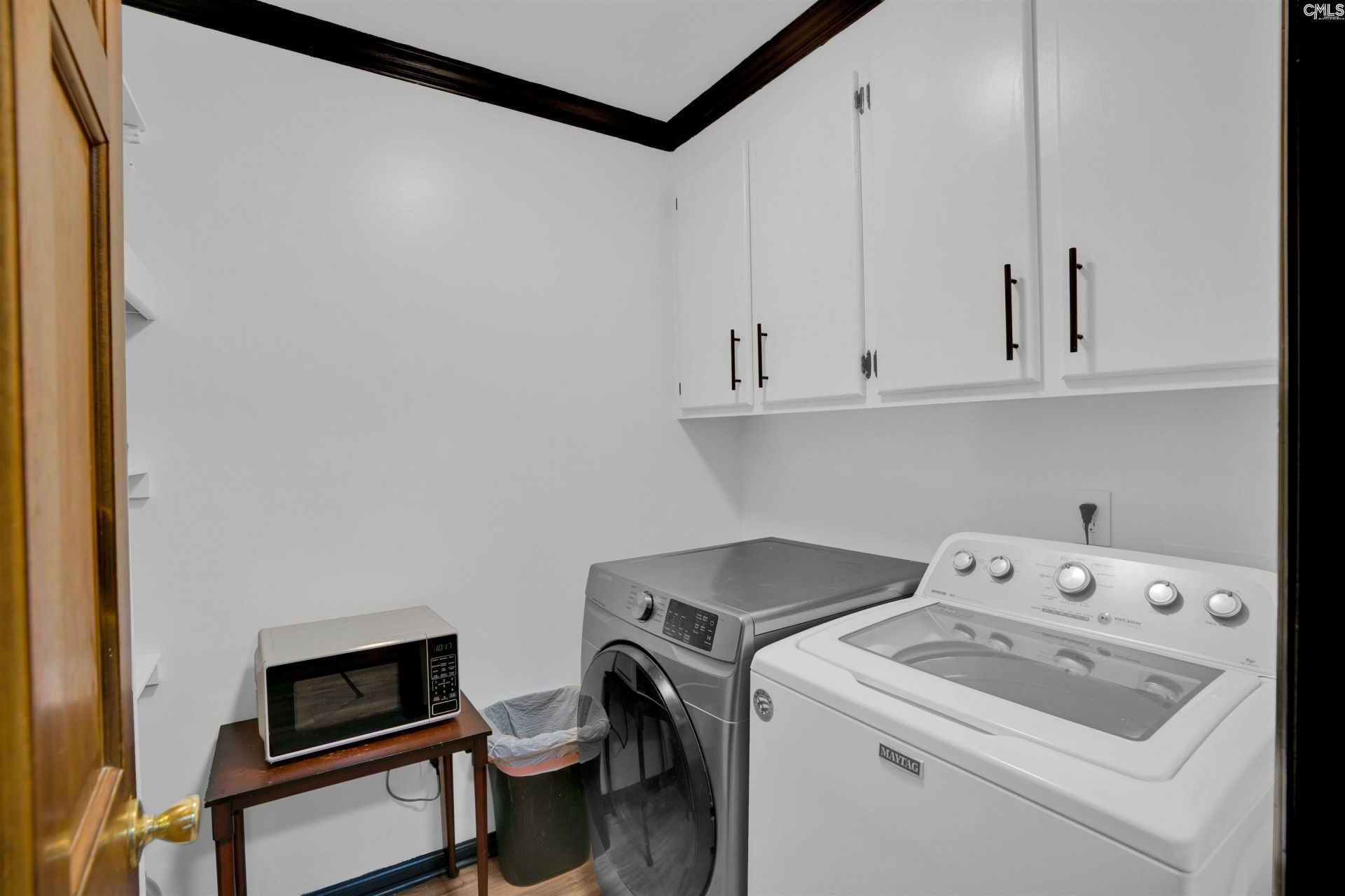 100 Tallwood Street  Photo 16