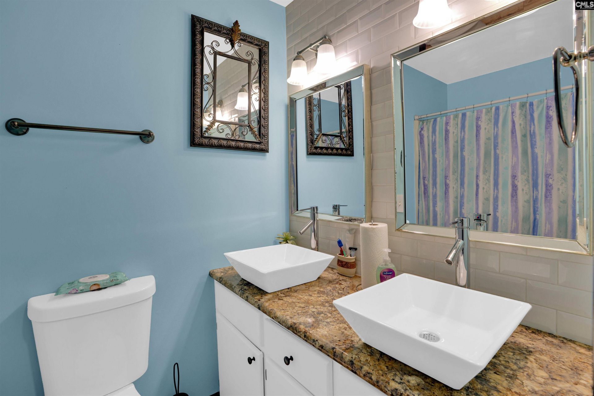 100 Tallwood Street  Photo 26