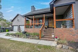 100 Tallwood Street  photo 4