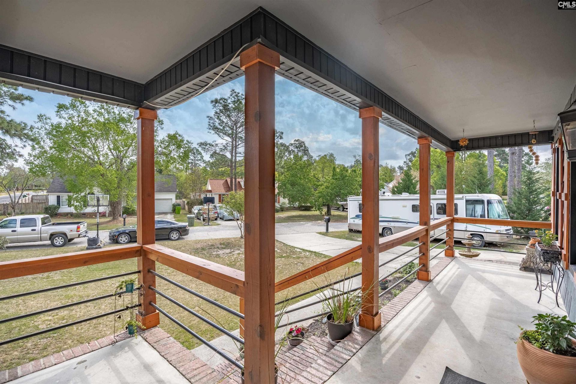 100 Tallwood Street  Photo 6