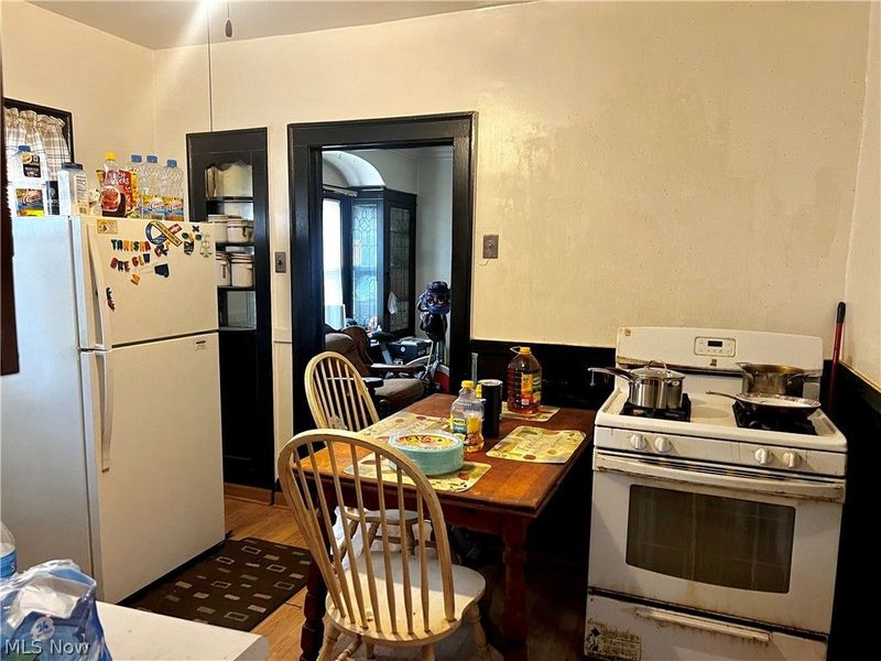 11822 Lenacrave Avenue, Cleveland, OH 44105 Photo 13