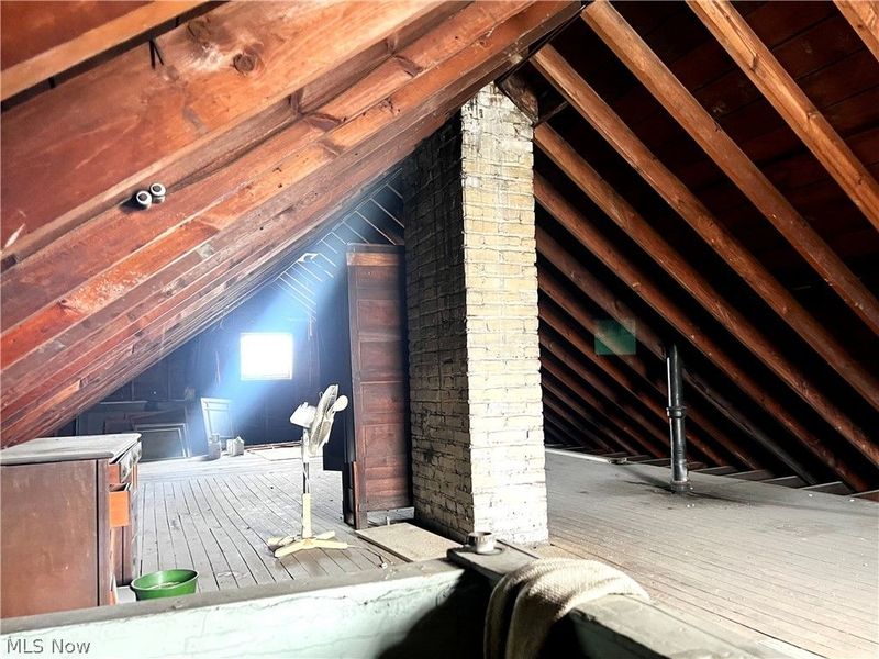 11822 Lenacrave Avenue, Cleveland, OH 44105 Photo 17