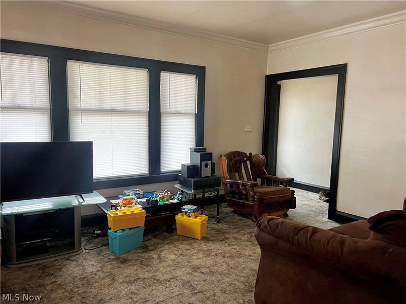 11822 Lenacrave Avenue, Cleveland, OH 44105 Photo 5