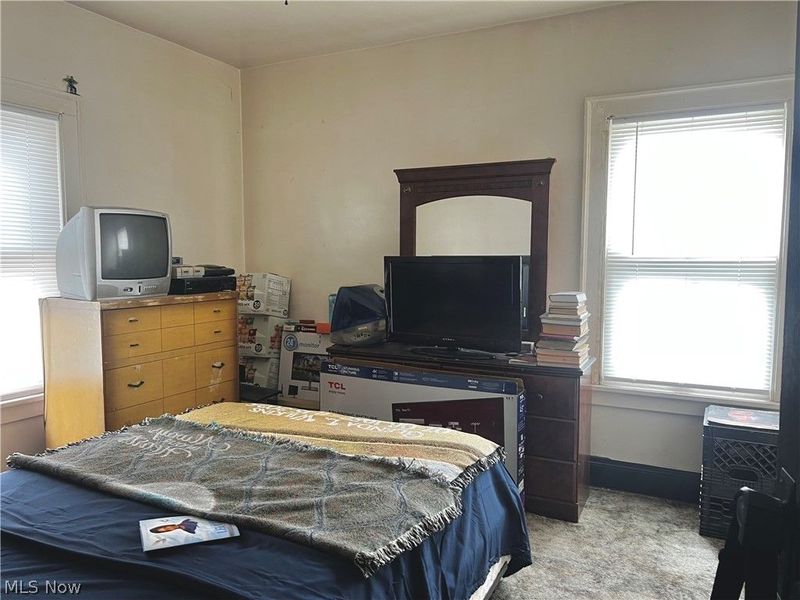 11822 Lenacrave Avenue, Cleveland, OH 44105 Photo 9