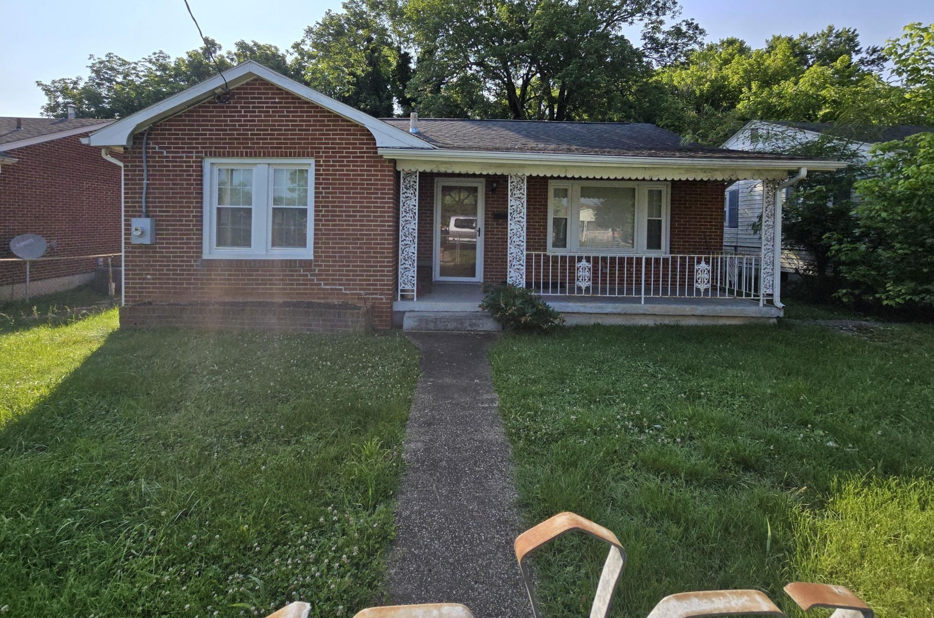 1444 Forest Ave, Buena Vista, VA 24416 Main Photo