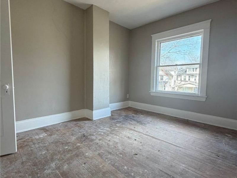 10106 Parmelee Avenue, Cleveland, OH 44108 Photo 16