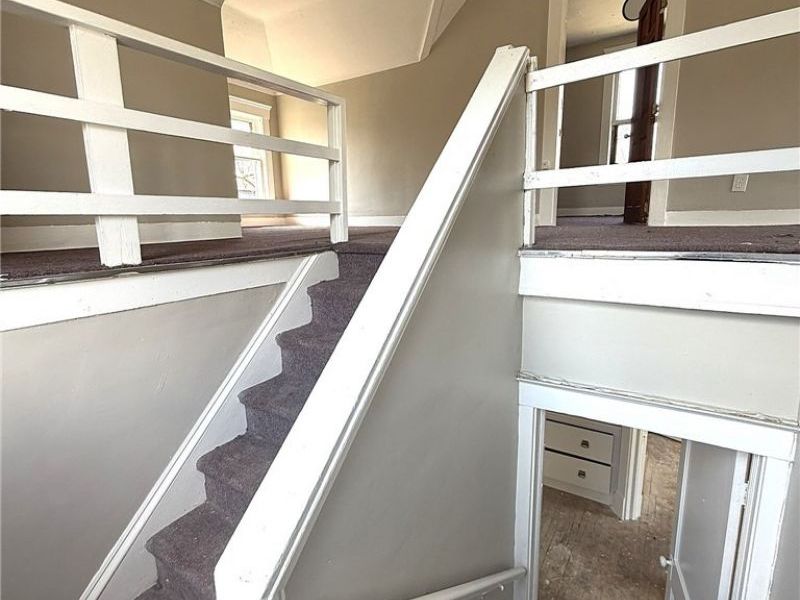 10106 Parmelee Avenue, Cleveland, OH 44108 Photo 20