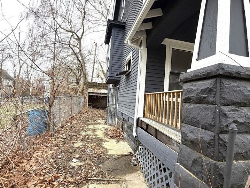 10106 Parmelee Avenue, Cleveland, OH 44108 Photo 27