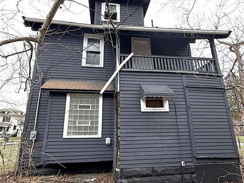 10106 Parmelee Avenue, Cleveland, OH 44108 Photo 32