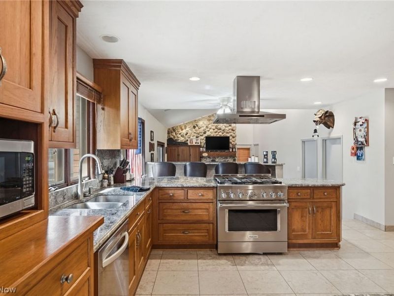 6670 Kepler Road, Clinton, OH 44320 Photo 10