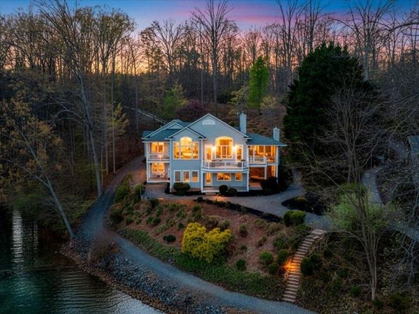 8599 Burnt Chimney RD , Wirtz, VA 24184