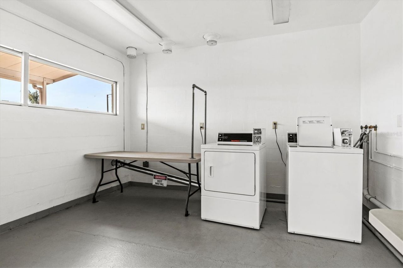 5316 53rd Avenue E, Unit K28, Bradenton, FL 34203 Photo