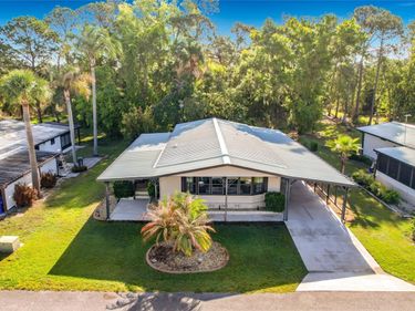 6561 CHINABERRY DR NE , WINTER HAVEN, FL 33881