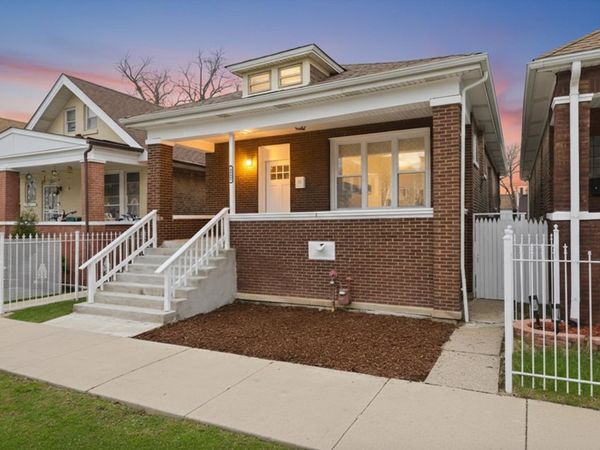 6029 S Artesian Avenue , Chicago, IL 60629