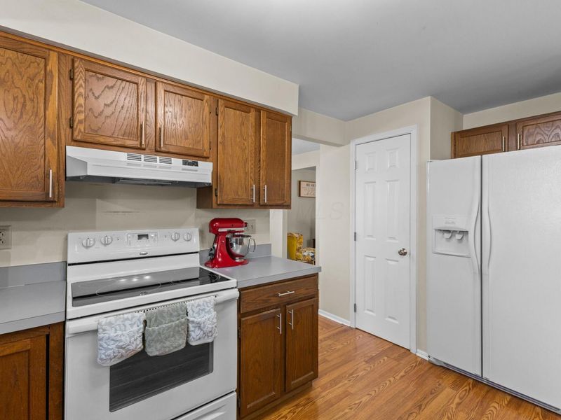 958 Windbourne Street, Columbus, OH 43230 Photo 18