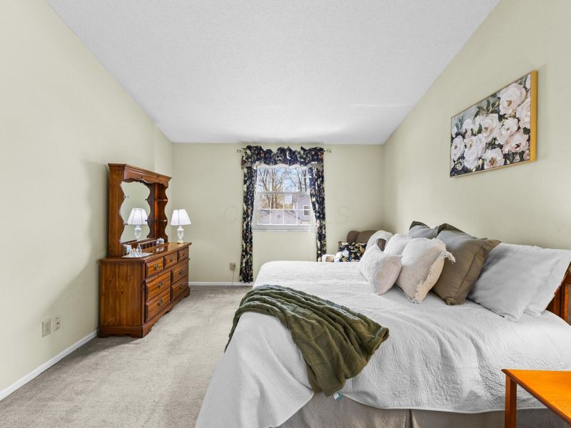 958 Windbourne Street, Columbus, OH 43230 Photo 24