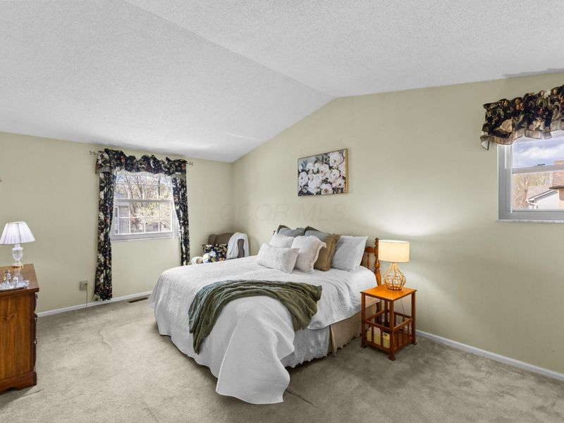 958 Windbourne Street, Columbus, OH 43230 Photo 25