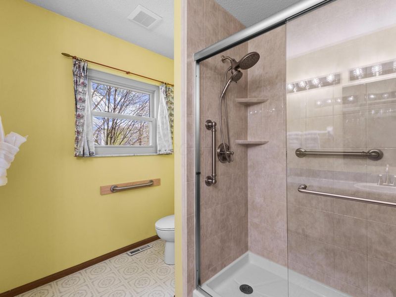 958 Windbourne Street, Columbus, OH 43230 Photo 36