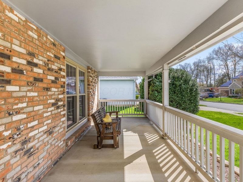 958 Windbourne Street, Columbus, OH 43230 Photo 4