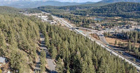 12515 E Sierra Drive, Truckee, CA 96161 Photo