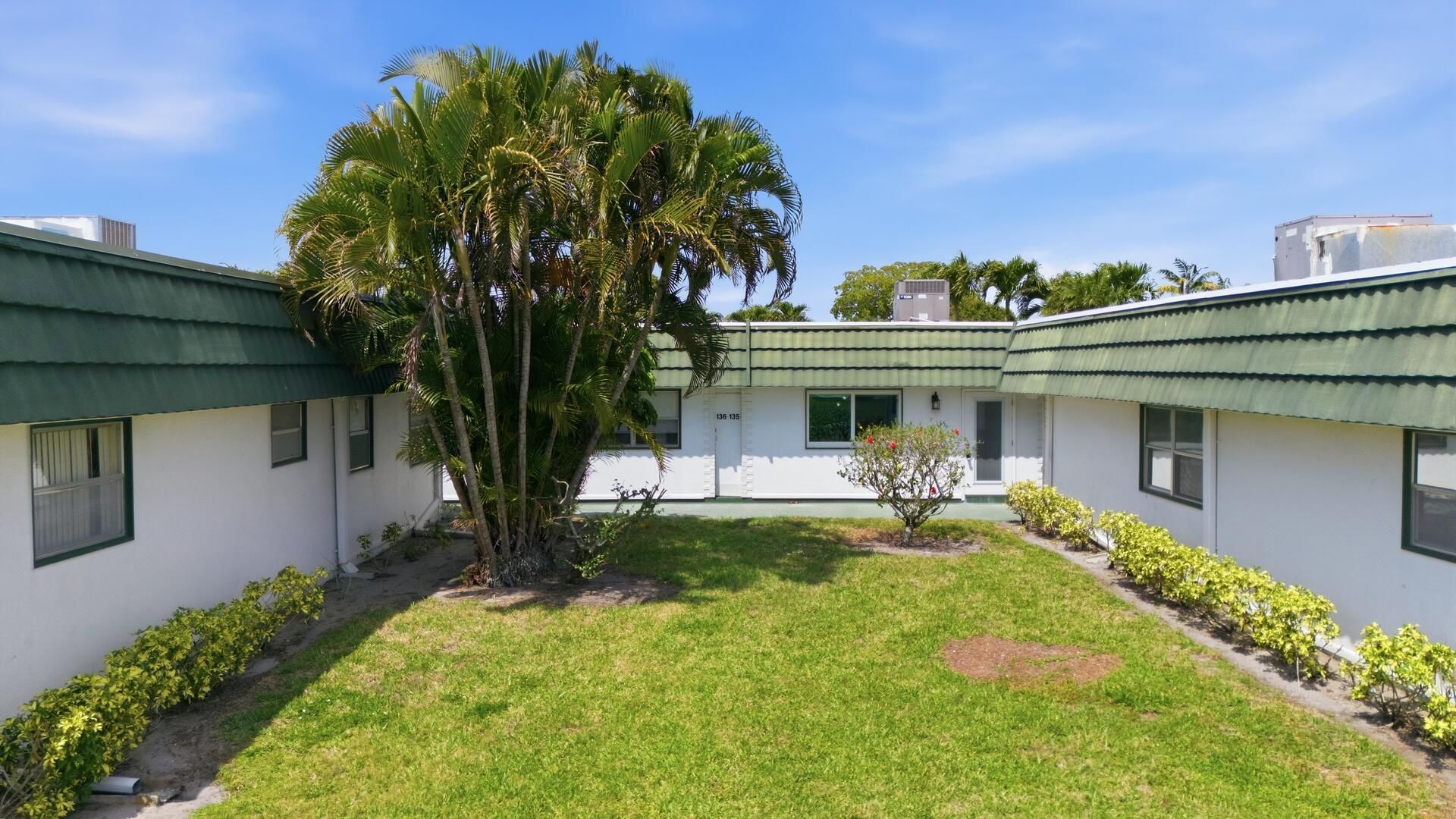 135 Waterford Way, Delray Beach, FL 33446 Photo