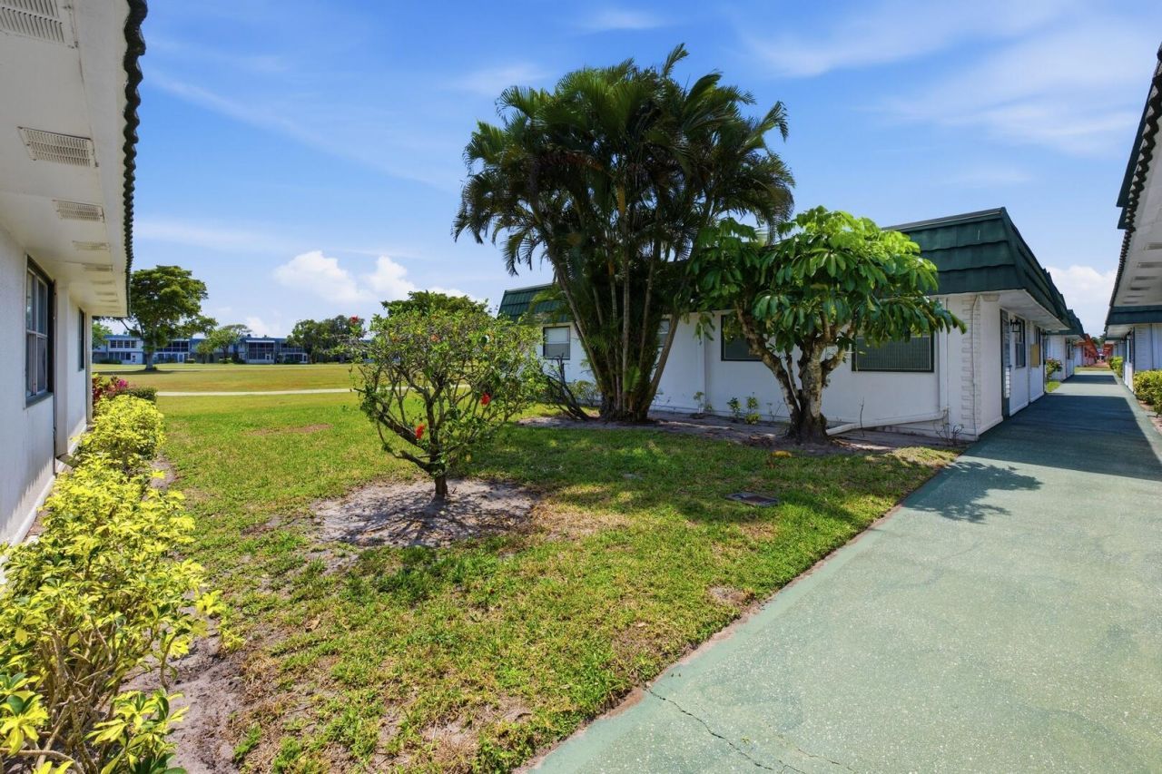 135 Waterford Way, Delray Beach, FL 33446 Photo