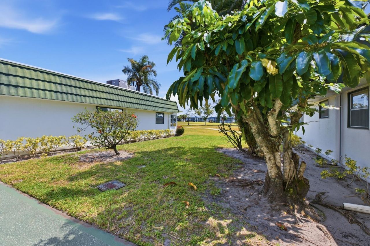 135 Waterford Way, Delray Beach, FL 33446 Photo