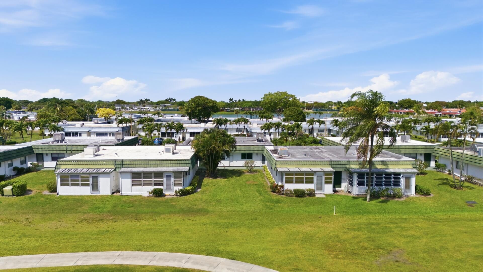 135 Waterford Way, Delray Beach, FL 33446 Photo