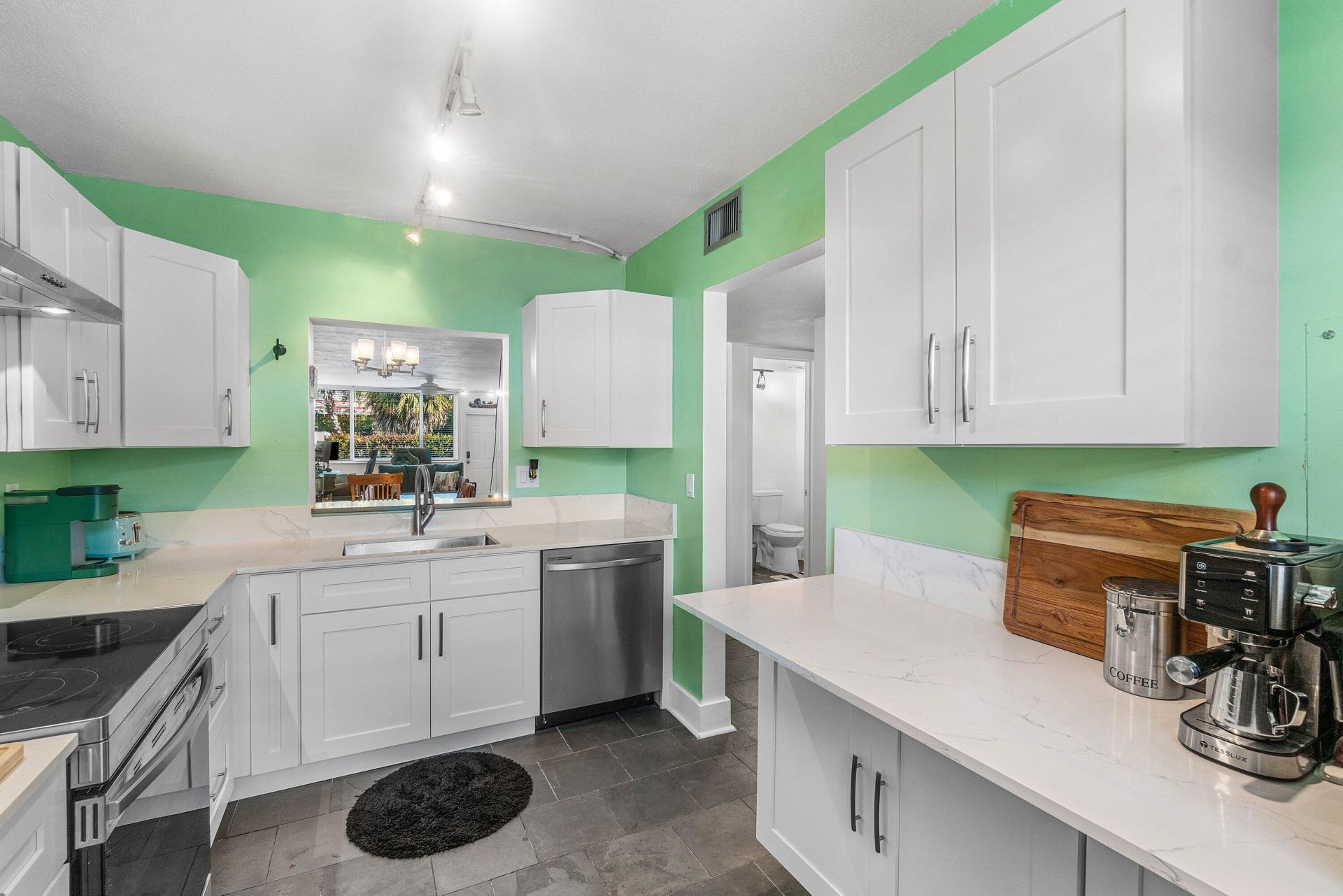 2825 SW 22nd Avenue, Unit 104, Delray Beach, FL 33445 Photo