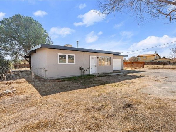 19223 Rocksprings Road, Hesperia, CA 92345