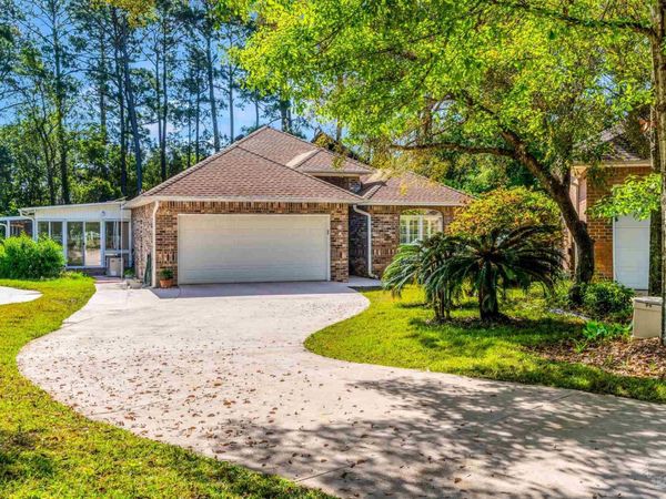 9679 Grallatorial Cir, Pensacola, FL 32507