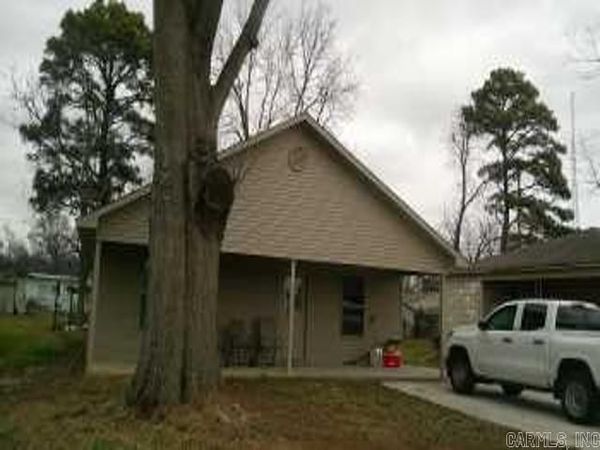206 Deborah Street , Stuttgart, AR 72160