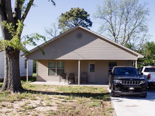 206 Deborah Street, Stuttgart, AR 72160
