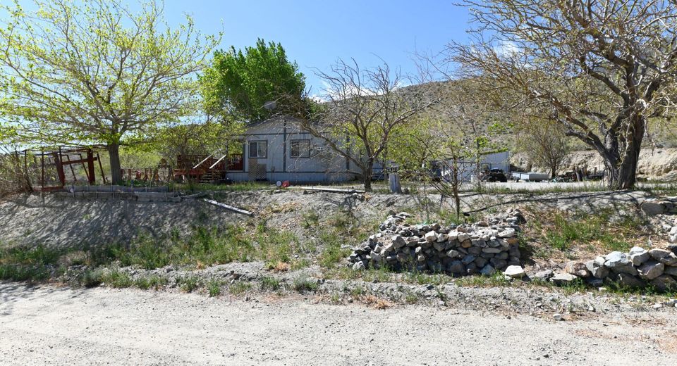 634 Welcome Drive, Walker Lake, NV 89415 Photo