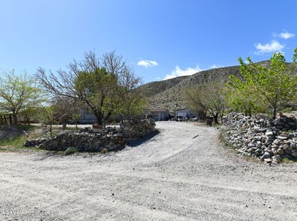 634 Welcome Drive, Walker Lake, NV 89415 Photo