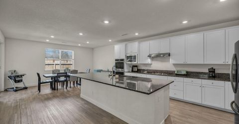 1234 Bravestone Avenue, Carson City, NV 89703 Photo