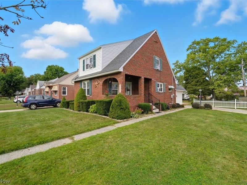 1811 E 30th Street, Ashtabula, OH 44004 Photo 1