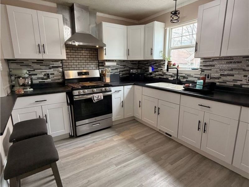 1338 W 89th Street, Cleveland, OH 44102 Photo 2