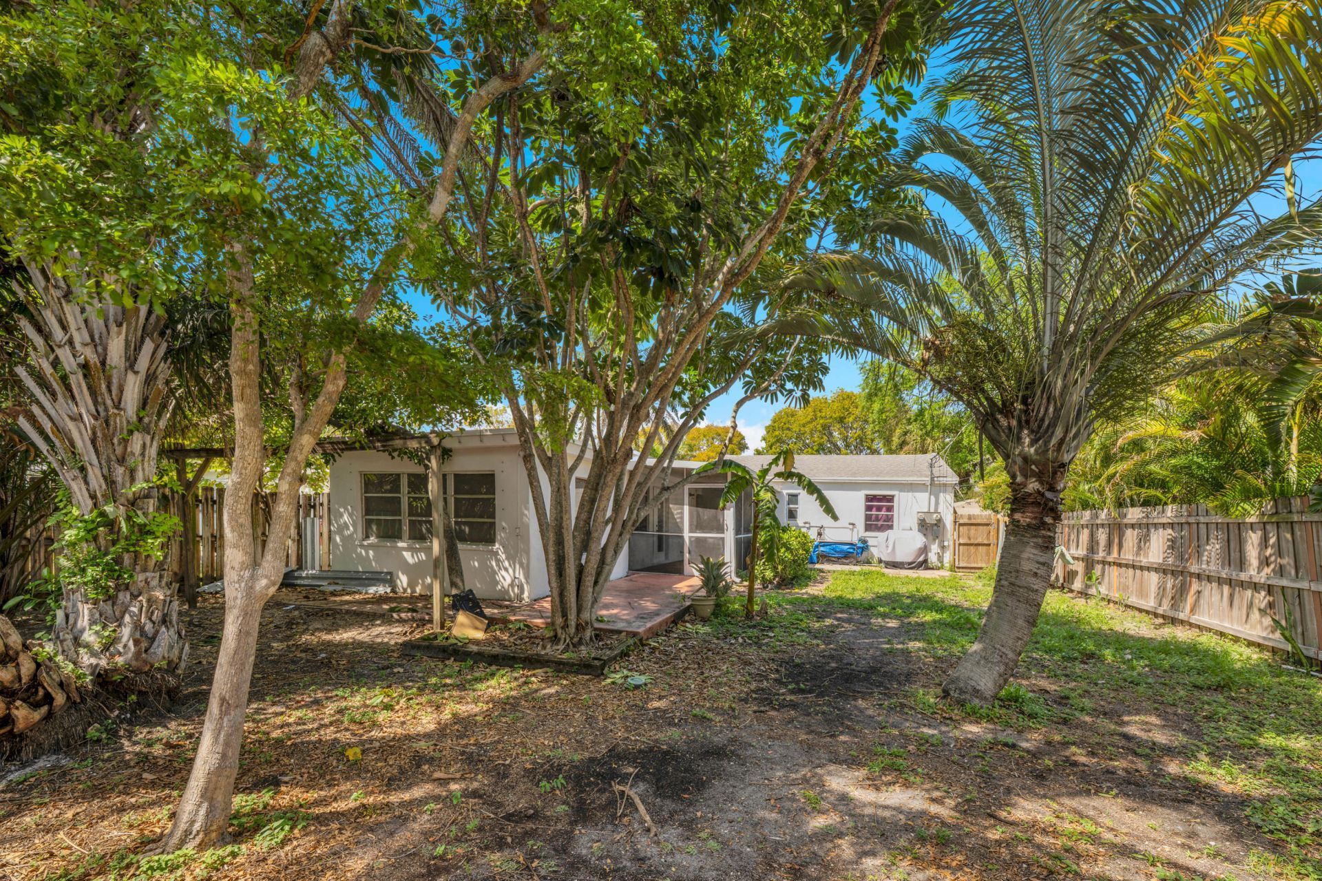 132 E Central Boulevard, Unit #2, Lantana, FL 33462 Photo