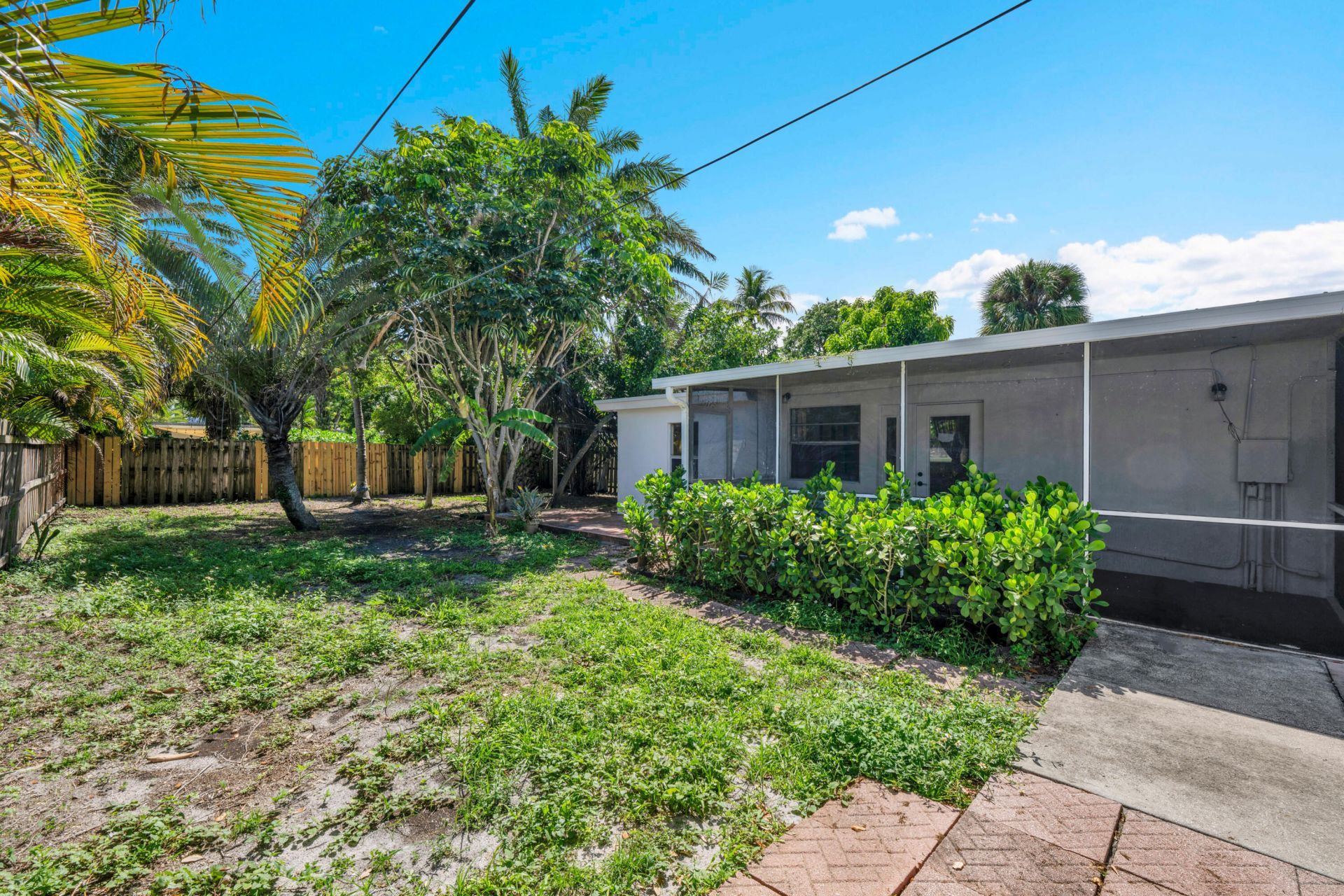 132 E Central Boulevard, Unit #2, Lantana, FL 33462 Photo