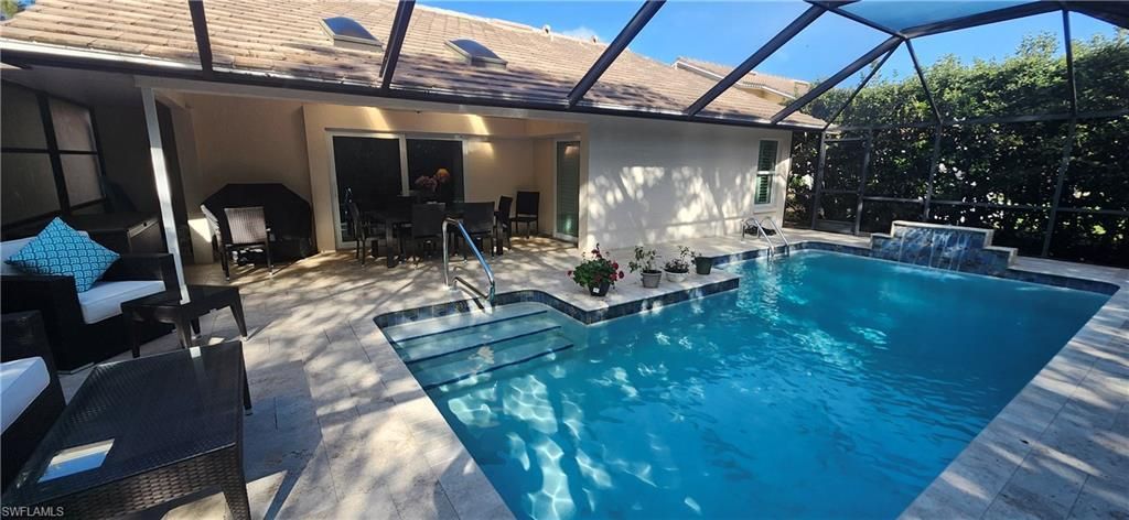 373 Fox Den Cir, Naples, FL 34104 Main Photo