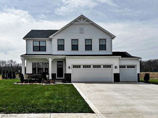 5358 Walnut Ridge Lane, Sheffield Lake, OH 44054