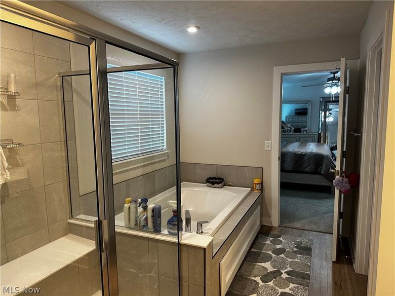 5358 Walnut Ridge Lane, Sheffield Lake, OH 44054 Photo 11