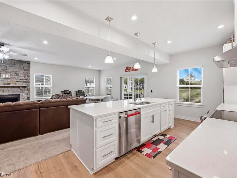 5358 Walnut Ridge Lane, Sheffield Village, OH 44054 Photo 12