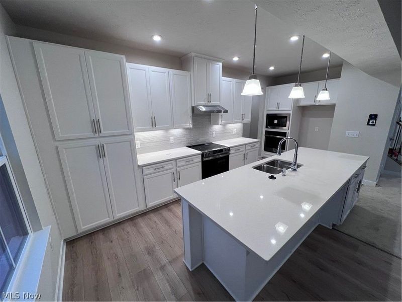 5358 Walnut Ridge Lane, Sheffield Lake, OH 44054 Photo 25