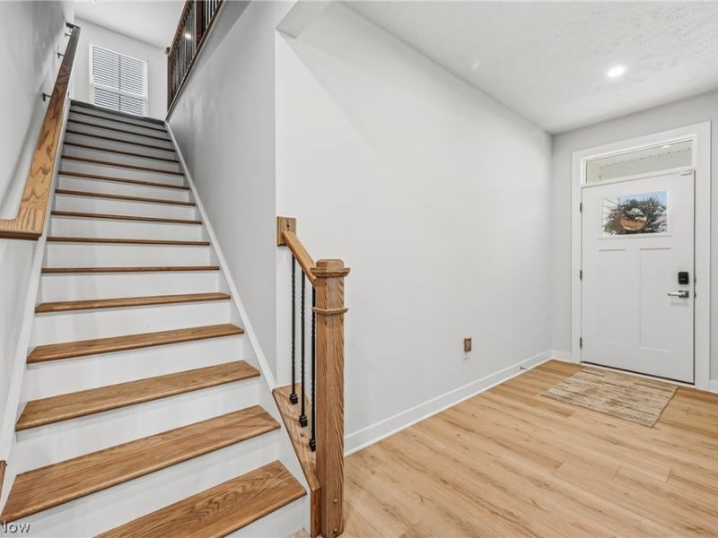 5358 Walnut Ridge Lane, Sheffield Village, OH 44054 Photo 6