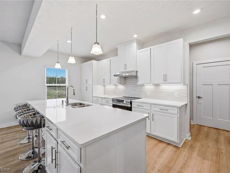 5358 Walnut Ridge Lane, Sheffield Village, OH 44054 Photo 9