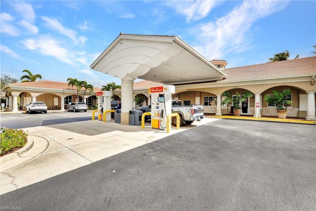 28729 Xenon Way, Bonita Springs, FL 34135 Photo