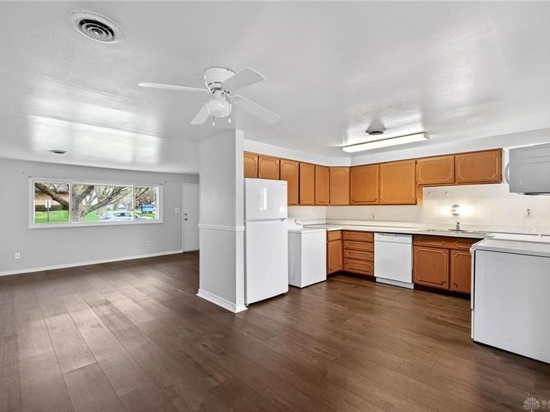 3907 Ackerman Boulevard, Kettering, OH 45429 Photo 12